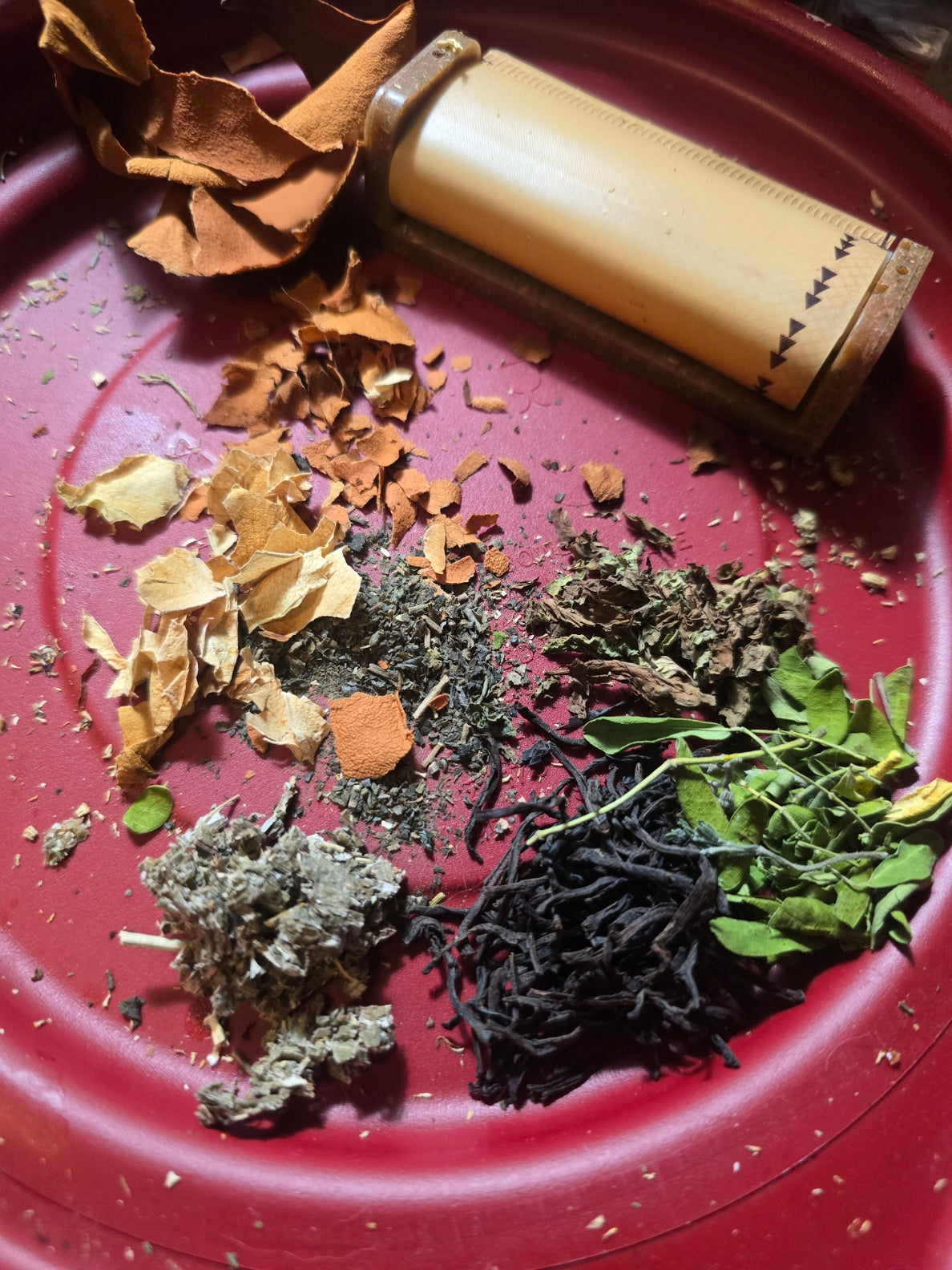 Whisper Leaf... A Skinvig Joint